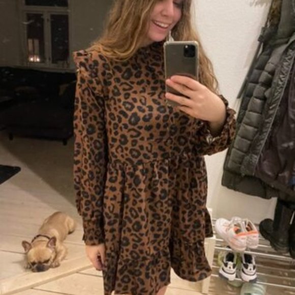 Leopard Print Babydoll Mini Dress - Picture 8 of 10